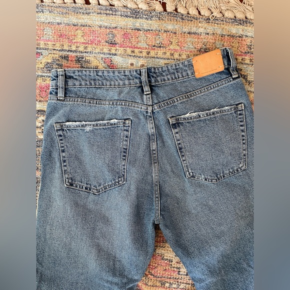 Zara High Rise Jeans - Picture 9 of 9